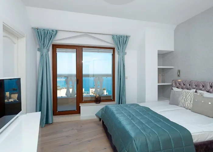 La Penthouse アパート ヴァルナ