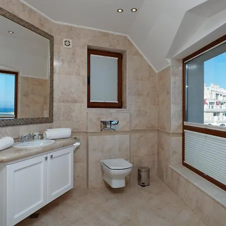 La Penthouse Lägenhet *