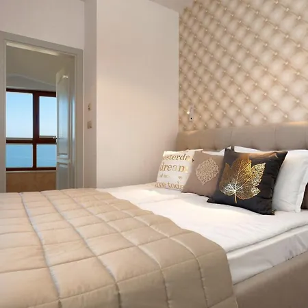 La Penthouse Lägenhet *